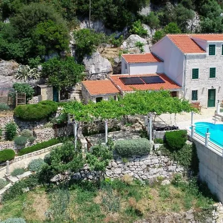 Beautiful Anita Viganj