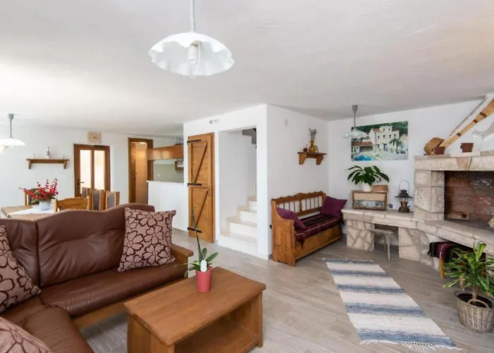 Beautiful Anita Villa